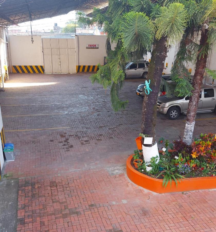 Hotel Emperador Barbosa  Dış mekan fotoğraf