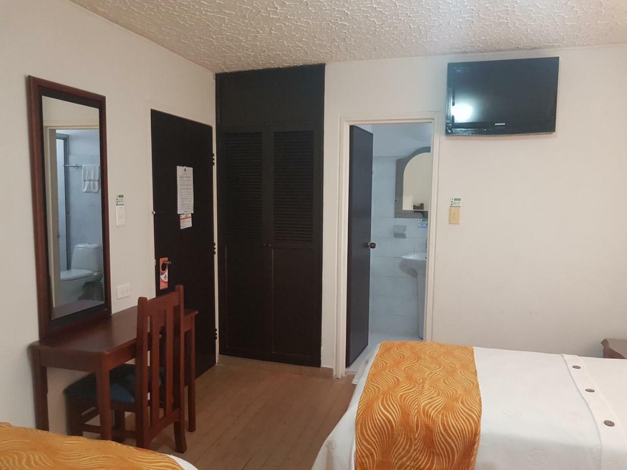 Hotel Emperador Barbosa  Dış mekan fotoğraf