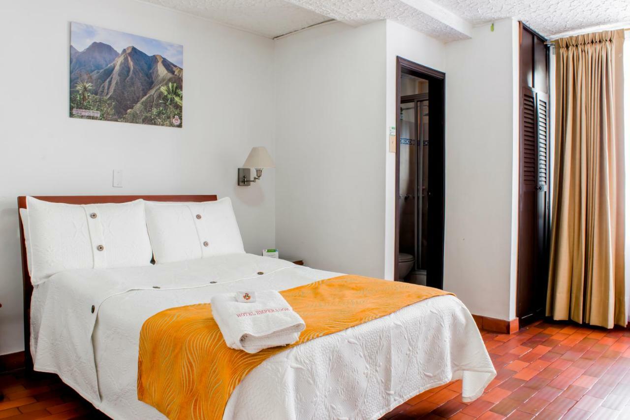 Hotel Emperador Barbosa  Oda fotoğraf