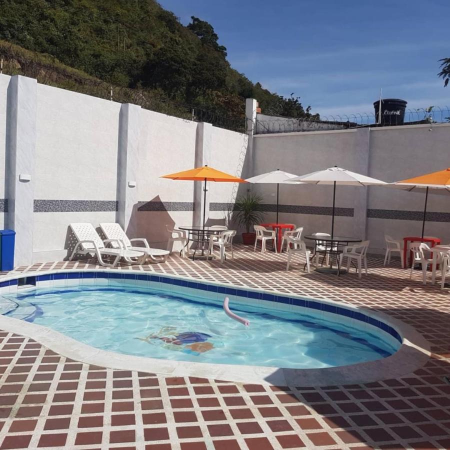 Hotel Emperador Barbosa  Dış mekan fotoğraf